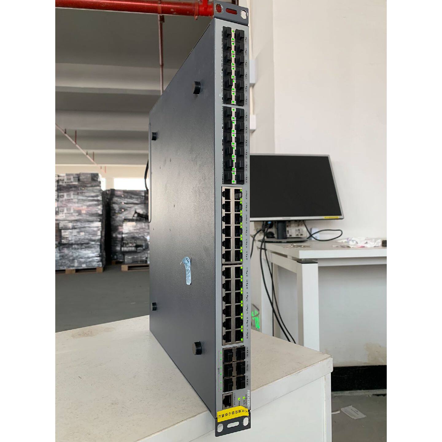 议价-23年海康DS-3E3754TF-EH交换机,24口千兆光