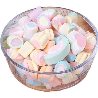 彩色棉花糖心形爱心蛋糕西点烘焙