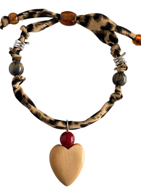 复古豹纹爱心吊坠项链女高级感