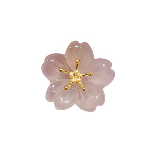 日本代购周大福黄金项链限定樱花粉玉髓玫瑰金吊坠手链耳钉御守