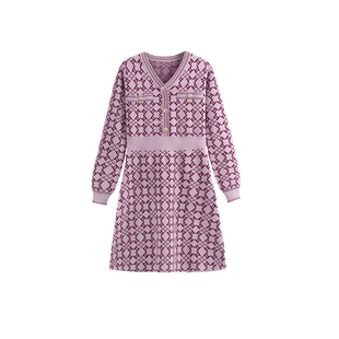 轻奢高级感小香风v领针织连衣裙2025春季法式气质粉色长袖毛衣裙