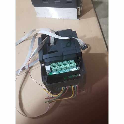 溢价-南京欧陆EV510-0022G-T4变频器，2.2KW三相3