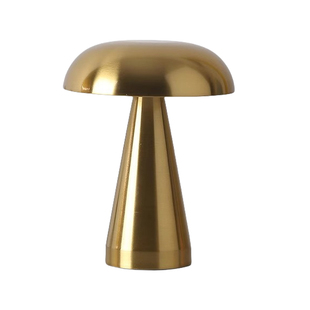 跨境铁艺创意复古欧式酒吧台灯充电餐桌灯卧室氛围水母蘑菇小夜灯