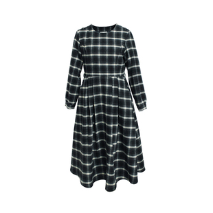 纻衣黑色格子高级感文艺连衣裙女2025秋冬新品收腰气质通勤中长裙
