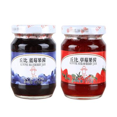 涂抹面包蓝莓烘焙果酱丘比