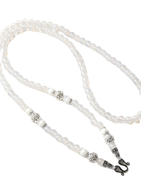 白玛瑙配古风镂空银饰挂链唐卡链