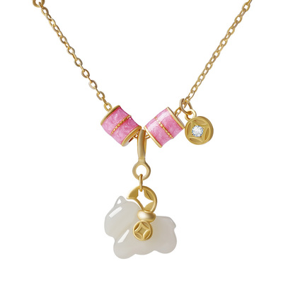 宫里上新马上有钱和田玉生肖项链