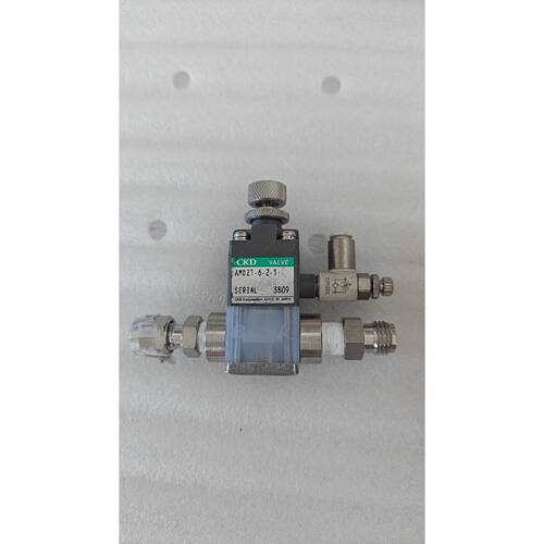 询价下单CKD液用阀 AMDZ1-6-2-1，日本原装，拆机件，成色