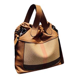 欧美时尚真皮水桶包潮2025新款牛皮女包高档格子包格纹手提斜挎包