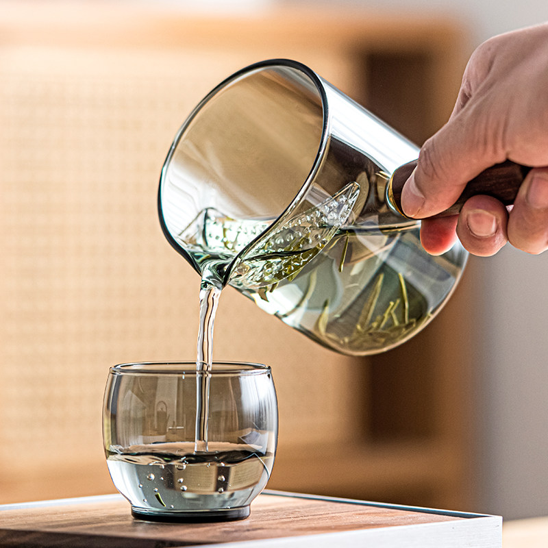 侧把月牙公杯铅灰玻璃公道杯高档公道杯