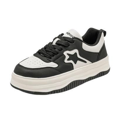 达芙妮熊猫小白鞋女2025新款秋季