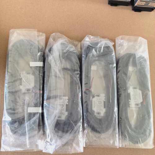 溢价-基恩士GS-11P5安全门锁开关传感器，，少配件，