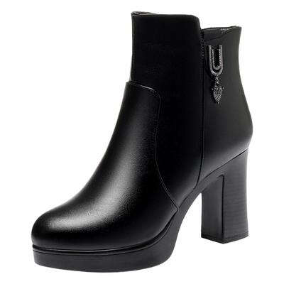 女士皮鞋高跟真皮短靴加绒妈妈鞋