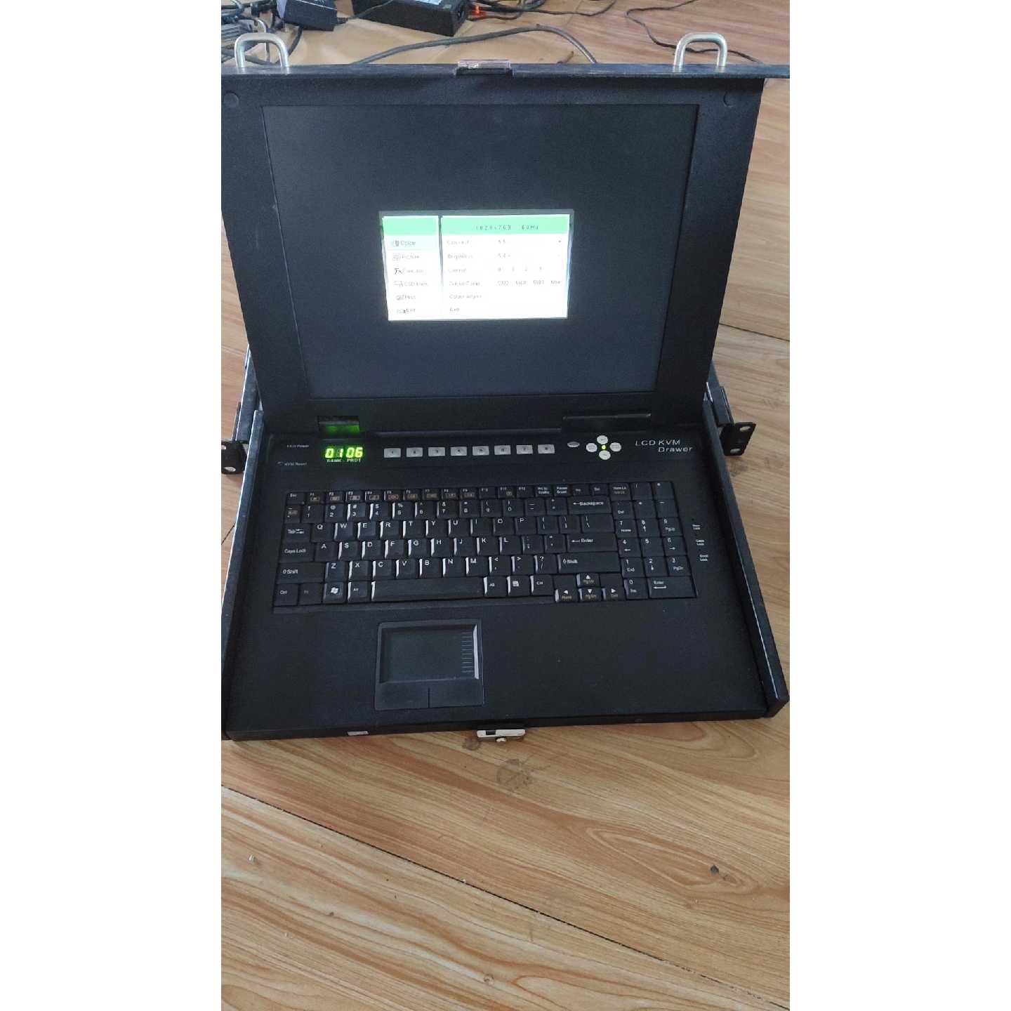 【请询价】LKVMDrawer机架式KVM控制台KVM
