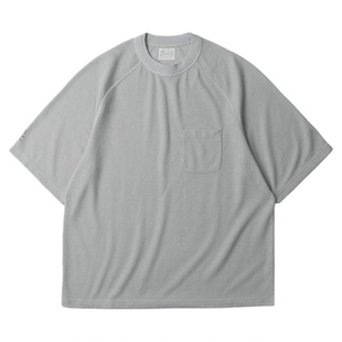 MADNESS STD UNIFORM SCRIPT POCKET T-SHIRT余文乐短袖T恤25SS