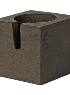 【王波波的杂货铺】日本老铺出品铁制烛台角型