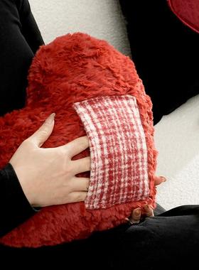 红色爱心抱枕沙发客厅轻奢高级感结婚一对婚房压床礼物床头靠垫