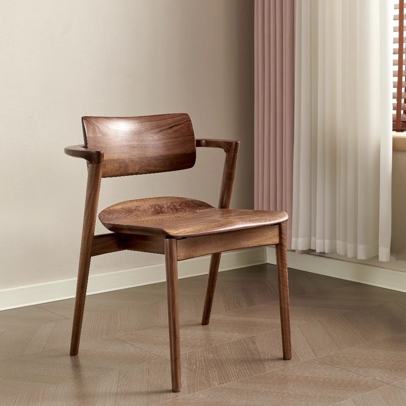 北美黑胡桃木餐椅实木家用扶手椅材辅无原木北欧休闲椅复古短简约