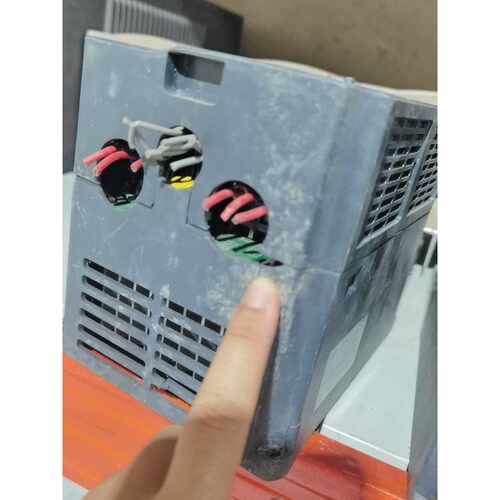 议价众辰变频器H3400P01D5K400V1.5KW原装维修