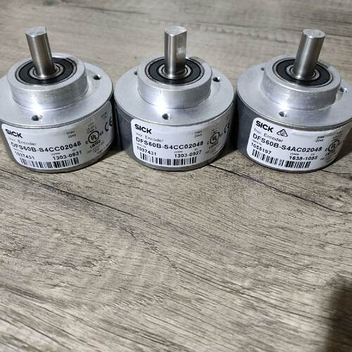 DFS60B-S4CC02048  2个—议价
