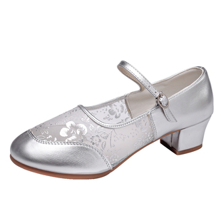 广场舞鞋女成人软底夏季镂空中跟舞蹈鞋中老年交谊舞室外跳舞鞋子