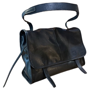 【宋佳同款】裘真植鞣羊皮信使漫邮包松弛大容量通勤休闲邮差包女