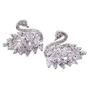 轻奢精致超闪锆石天鹅耳环女2025新款爆款气质小众设计高级感耳饰