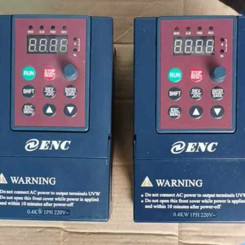 易能变频器EDS800-2S0004 220V0.4KW 测