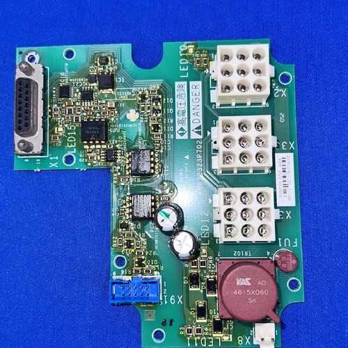 议价PN072323P702和VZ3F1113施耐德变频器ATV61-71系风机风扇板制