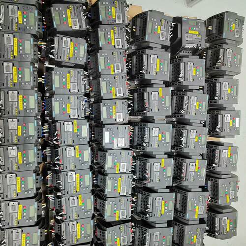 溢价-6SL3210-5BB17-5UV0，750w，260，