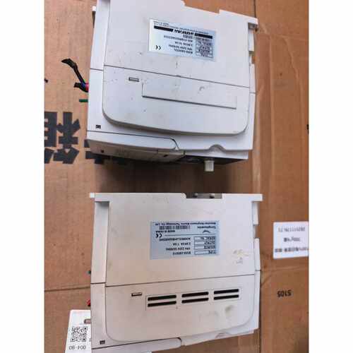 议价四方变频器E5502S0015一台E5504T0015维修