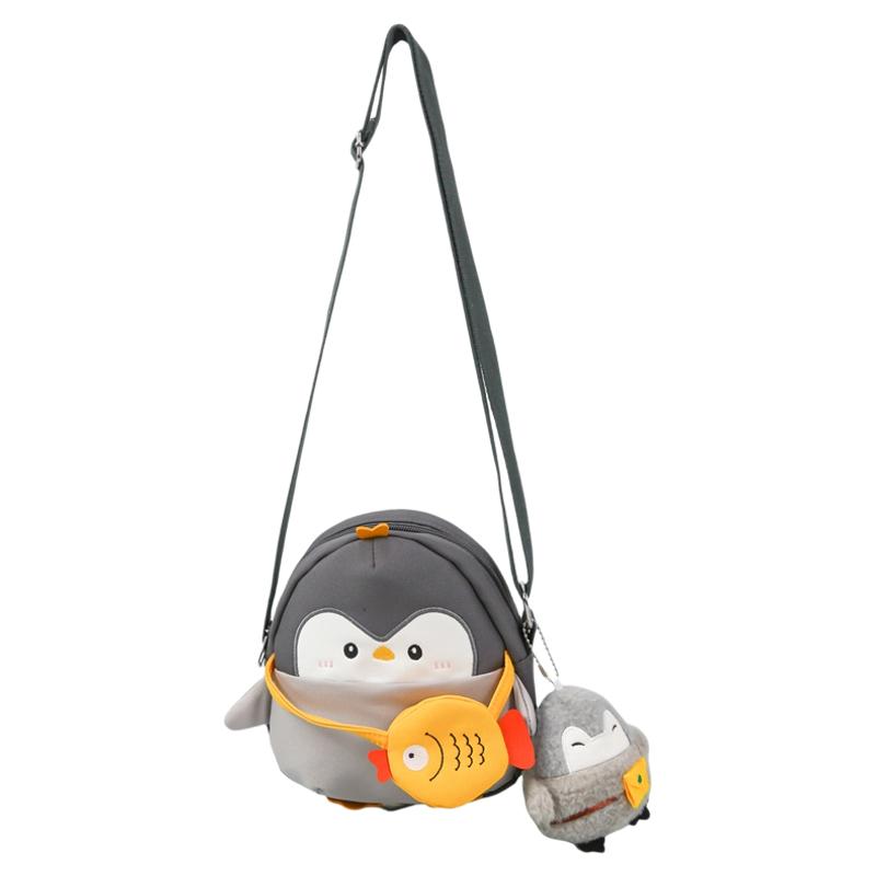 可爱企鹅斜挎包2025新款少女卡通儿童学生百搭休闲单肩包包高颜值