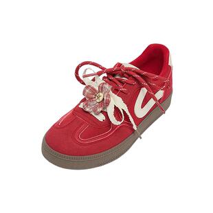 三福女板鞋春季甜酷风蕾丝花朵装饰圆头厚底时尚女鞋853109