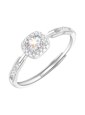 老凤祥银戒指生日礼物送女友