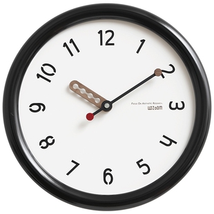 Mandelda免打孔现代简约钟表挂钟客厅时尚大气家用圆形时钟表挂墙