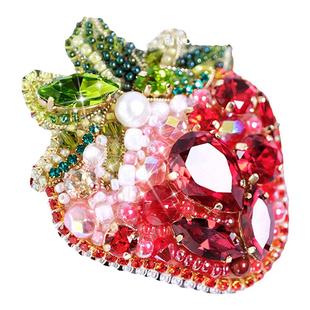 【SEMLY STUDIO 】[材料包]满珠绣草莓胸针施华洛钻手工刺绣diy手