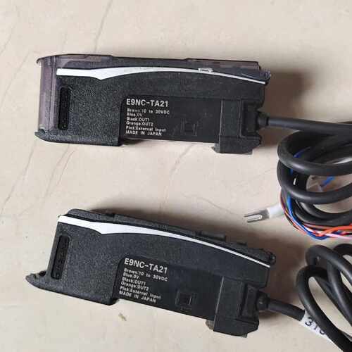 议价欧姆龙放大器E9NCTA21原装正品放大器拆机实物拍摄维修