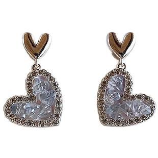 2025年新款爱心耳环轻奢高级感925纯银针耳钉气质独特心形耳饰女