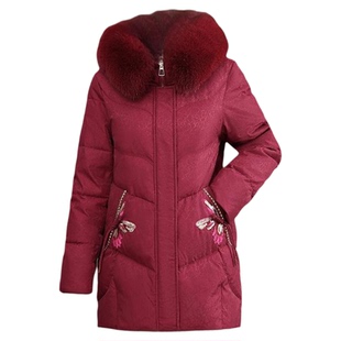 雪中飞狐狸大毛领羽绒服女中长款高贵喜庆红色中老年妈妈冬装外套