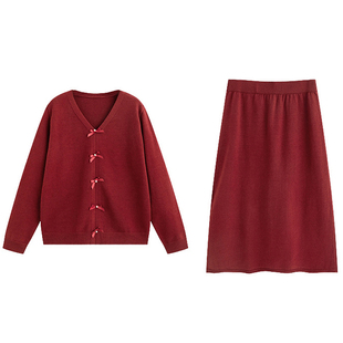 新年战袍蝴蝶结针织衫半身裙胖莹莹大码女装端丽风热颂红显瘦套装