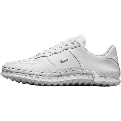 耐克女子运动时尚板鞋