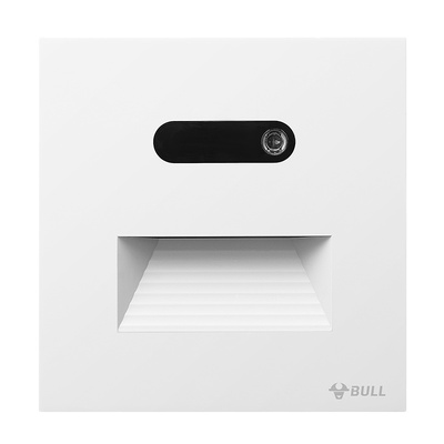 公牛超薄人体感应地脚灯