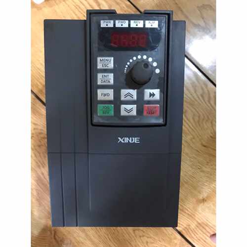 〔议价-可维修〕信捷变频器VB5N-21P5 功率1.5kw 220v7.5 工业自