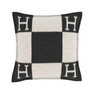 45x45北欧风轻奢ins床头腰靠枕H靠垫H家沙发靠枕枕头含芯欧美大牌