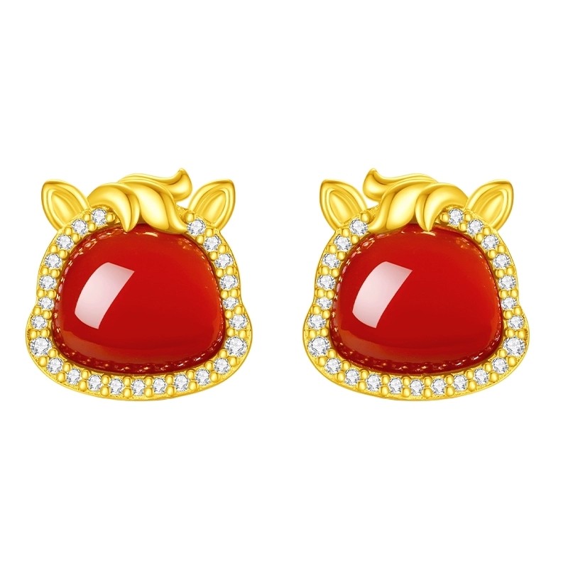 【新品】周大生红玛瑙生肖马耳钉女纯银耳饰设计本命年礼物送女友