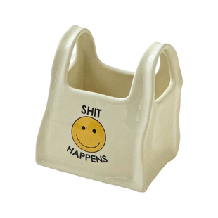 高颜值笑脸图案手提袋造型小众陶瓷笔筒桌面装饰化妆刷摆件收纳盒