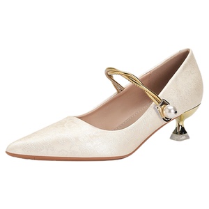 新中式国风白色玛丽珍单鞋女尖头气质高跟鞋女配旗袍礼服女鞋皮鞋