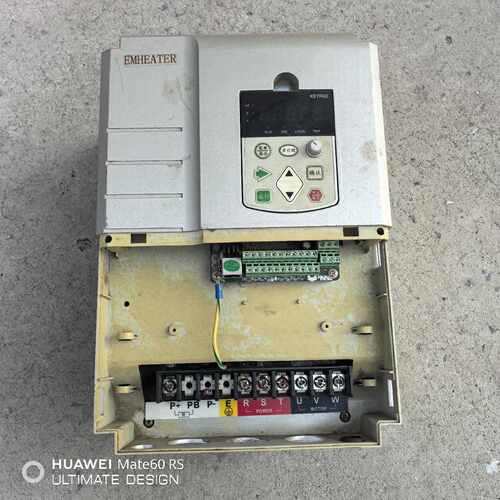 议价易盟变频器，EM12-G3-015/P3-018，15KW/