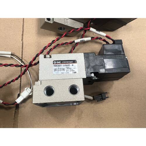 在线议价正品SMC VEX3221-015LOZ-N 电磁阀 拆