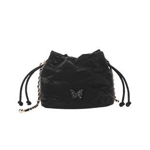 森马包包水桶包女2024新款新中式单肩包洋气斜挎包时尚流行链条包